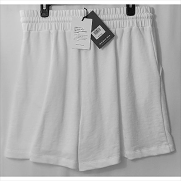 2 pc. Shirred Maternity T-shirt /Drawstring Shorts - Picture 6 of 8